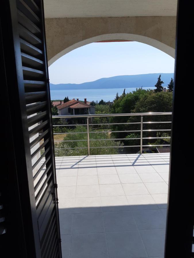 Apartment Andreja Pinezici (Krk)